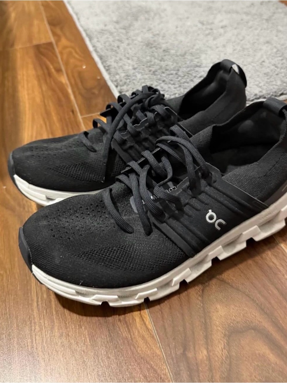 On Running Black Knit Sneakers with White Sole — Men's Lightweight